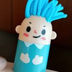 「お米のねんど　ちょきちょきヘアサロン」で遊びました♪人形の頭部に細かい穴が空いていて、粘土を下から入れて押し出して髪の毛にします。面白かったですー！息子はひたすら、粘土を押し出す作業に没&hellip;のInstagram画像