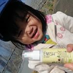 @emish_official さんから頂いたスプレー式の日焼け止め☀️パッケージもかわいいし🙆サイズ感もちょうど良いし🙆子供にも良いから顔意外はスプレーで１吹きめっちゃ楽🧡&hellip;のInstagram画像