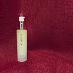 ステキな美容液が届きました〜❁✴︎【シグリッド】✴︎最近エイジングケアに興味を持ちだして初めて「美容液」というものを使ってみました♡✴︎化粧水の後にこれ1本で良いかららくちん(&hellip;のInstagram画像