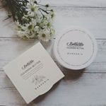 ・BotaVita クレンジングバターをお試しさせていただきました。.80g&nbsp; 1,600円(税抜).こちらバターのようにとろける質感のなめらかバームタイプのクレンジングです。&hellip;のInstagram画像