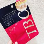 ﻿﻿昨晩の投稿に引き続き&hellip;❣️﻿﻿﻿﻿めっちゃ肌に吸い付く〜﻿濡れてて吸い付くとかじゃなく、もう肌に吸い込まれるような&hellip;シートまでどぅるん♪って柔らかくて取り出す瞬間&hellip;のInstagram画像