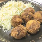 神戸元町辰屋さんの神戸牛ミンチカツをいただきました🐮💓*6個ずつパックに入って冷凍で届くミンチカツです。油で10分揚げるだけなので、疲れた日にも簡単に作れちゃうのが嬉しいですよね☺️*&hellip;のInstagram画像