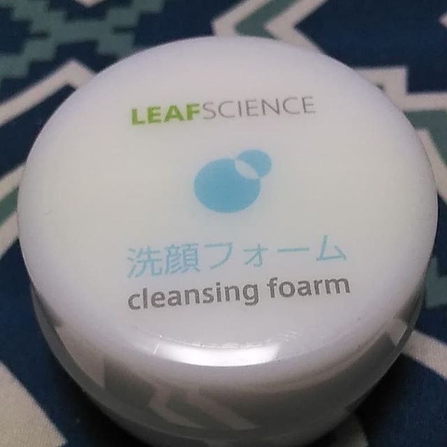 口コミ投稿：リーフサイエンス　洗顔フォーム泡立ちが良くて、優しい泡で肌に負担なく洗えるのが…