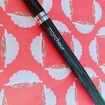 エステサロン限定で販売されているため私も知らなかったんですが&hellip;&hellip;まるシュールディープアイライナーペンシルを使用させて頂きました😃❤️✨✨@marcheuraoyama 🌸現在は通信販売でも&hellip;のInstagram画像