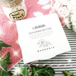 ★ボタヴィータ 植物生まれのクレンジングバター 《クレンジング料》80g ￥1,600こちらのクレンジングバターは、☆ガーデニア☆ハス花☆エーデルワイス☆カミツレ☆ユキノシ&hellip;のInstagram画像