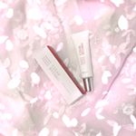 最近アイシャドーのノリが良いのです👁✨このこのおかげかな😆💕 アイクリームちゃん♡ まぶたの毛細血管はお見苦しくてすみません🙇&zwj;♂️昔からなのです🙇&zwj;♂️でも潤ってるのを伝えたくて☺️ *･゜ﾟ･&hellip;のInstagram画像