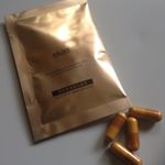 二日酔いに備えてエカスを試しました。1日目安が4錠なので前後に2錠づつ分けて飲用。いつもは翌日に倦怠感があったのですが調子が良かったです。カプセル入りで匂いもなく飲みやすいですが水なしでの&hellip;のInstagram画像