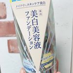 美白美容液ファンデーションBBリキッド使ってみました〜✨洗顔後の肌に直接塗るだけで、ベースメイクまで完成します❤️育児中で時短したい時にもとても便利です👌美白有効成分、UVケア機能も含まれ&hellip;のInstagram画像