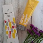 ・@halena_official&nbsp;の.美容液成分99%配合の肌に優しいHALENA オーガニックホットクレンジングジェル使ってみました。.手にとると、とろっとしたテクスチャーで乾&hellip;のInstagram画像
