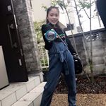 わたし含めうちの家族がみんな小さいのはこのドラえもんの道具のスモールライトのせいなんやでぇ🥴💡ほんとは巨人一家なんです。.うそです。..ちなみにこの日の撮影者は4歳息子👦🏻📸&hellip;のInstagram画像