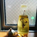 素敵なボトルを入手したのでドレッシングを作りました。ヨーロッパで40万個売れた北欧デザインのガラスボトルの【retap（リタップ）】2011年には&rdquo;Red Dot Design Award&rdquo;、&hellip;のInstagram画像