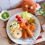 こんばんは✩.*˚.今日の晩ごはんはバーベキューチキン😊前に作った時はウスターソースでしたけど、今日は鎌田のかつおだし中濃ソースを使って作ってみました💕今日は手羽元でしたけど、もも肉とかむ&hellip;のInstagram画像