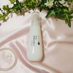 蔵元美人 白米発酵 酒粕化粧水を試してみました。日本酒のチカラでハリとうるおいのある美肌へと導いてくれる化粧水です。こちらの化粧水には、8種類のコメ由来成分と乳酸菌が配合されています。そし&hellip;のInstagram画像