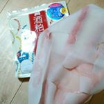 酒粕マスク 「酒粕を扱う杜氏の手は美しい」という酒粕美容法を手軽に楽しめる#シートマスク以前使用した#酒粕パック がとても良かったのでこちらもお試しできてうれしいです美&hellip;のInstagram画像