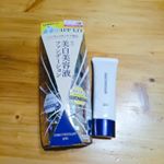 モニターさせて頂きました&hearts;️..BBクリームは色々使ってきましたが、スキンケアいらずで洗顔後すぐに使えるものは初めて！..乾燥するかと思いきや、しっとり仕上がりました😊.&hellip;のInstagram画像