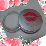 叶恭子さんプロデュースの練り香水、ダイヤモンドパフューム✨ソリッドパフュームなので、持ち運びも、外出先でちょっと香りを付け足したい時でもサッと出してつけられます香りはダマスクローズを基&hellip;のInstagram画像