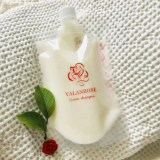 バラの香りのクリームシャンプー