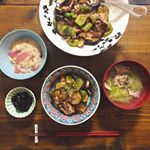 20190531#かつおだしの中濃ソース を使って、茄子とピーマンのソース炒めを作ってみました😊#かつおだし がきいているから、ソースなのに和食の調味料に使える〜#鎌田醤油&hellip;のInstagram画像