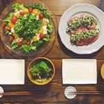 20190603Summer mood dinner.・タコのカルパッチョサラダ・牛モモ肉のステーキ、香味山椒ソース・さっぱりワカメスープ#築野食品 さんの #山椒香味油&hellip;のInstagram画像