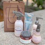 .#ロイーシェ のlucky bag😍💕.🎀 ボディUV ローション　200mL🎀 フェミニン ボディミスト🎀 シュガー＆ソルト　スクラブ　220g🎀 リフレッシュ　ボディジェ&hellip;のInstagram画像