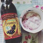 強力な抗酸化作用を持ち、ロシアの方ではメディカルフルーツと呼ばれている、アロニアの100%果汁を試してみました！こちら、ポリフェノールがブルーベリーの５倍以上含まれているため、そのまま飲むと渋味が強か&hellip;のInstagram画像