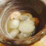 #海老  #里芋  好きなものを炊きました#だし  は  #のどぐろスープ #monipla#izumonadeshiko_fan #島根  の赤き宝石 と呼ばれる#のどぐろ &hellip;のInstagram画像