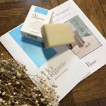 do organic さまのモイスチャーバー 頂きました🌸朝夜使える化粧石けんです箱から開けた瞬間から、アロマの香りが広がって大好きな香りにくんくん🐽❤️ 毛穴汚れが気になる方顔が&hellip;のInstagram画像