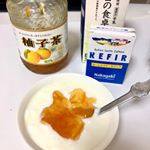 #ホームケフィア 試してみました！#ヨーグルト みたいだけどヨーグルトとは別物。 #ケフィア って言うらしい(｀・&omega;・&acute;) #コーカサス地方 (#黒海 #トルコ の辺り)の乳製品らしい！製&hellip;のInstagram画像