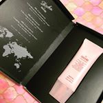 .【シズカホット クレイクレンジング】W洗顔不要の温感クレイ状洗顔メイク落とし♡疲れていてメイクだけは落として寝たいのでそんな時はこちらでメイク落としてから保湿してます。厳選された&hellip;のInstagram画像