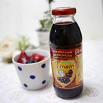 有機アロニア100%果汁を試してみましたヾ(●≧&forall;)ノ見た目はブルーベリー果汁のような紫色です。ポリフェノールとアントシアニンを豊富に含むので、メディカルフルーツとも呼ばれているよう😍添加&hellip;のInstagram画像