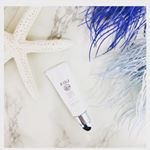 【ハイドロクリームSHQ-10】酸化しにくく刺激の少ない安定型ハイドロキノン10％配合！約12時間かけてお肌の奥までじっくり浸透致します！スキンケアの1番最後気になるポイントに&hellip;のInstagram画像