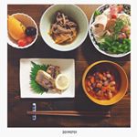 20190701・イトヨリの幽庵焼き・ミックスビーンズのトマトスープ・ターキーブレストとスナップえんどうのサラダ・牛肉と根菜の煮物・びわとさくらんぼ#TFHtable #c&hellip;のInstagram画像