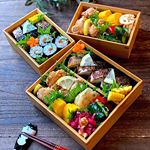 2019.7.8  月曜日～〜～今日のお弁当〜🌿焼き鯖寿司🌿梅きゅう細巻き🌿しょうゆから揚げ🌿玉子焼き🌿トマトと胡瓜のじゃこあえ🌿レンコン明太サラダ🌿紫キャベツ&hellip;のInstagram画像