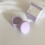 white whipping cream𝑙𝑎𝑣𝑒𝑛𝑑𝑒𝑟生クリームみたいなウユクリーム🥛をお試し𓇣𝑊𝑎𝑡𝑒𝑟 𝑑𝑟𝑜𝑝 処方というもので肌に塗ると水分に変わってく〜🐋！水分がポツポ&hellip;のInstagram画像