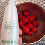 プチトマト好きな子供達いつもは、水で洗って食べさせていたんだけど、やっぱり農薬とか汚れとか気になるところ今回、ジョイフルライフさんのベジシャワーっという、野菜専用洗浄水を使ってみました！&hellip;のInstagram画像