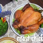 *.。.:*・☆・゜*:.。.*.。.:*・☆・*:.国産若鶏お肉屋さんが秘伝のタレで焼いた丸焼きローストチキン🖤柔らかなお肉は味がしっかり染み込んでるので、ガブっとかじると肉汁がしたたるジュー&hellip;のInstagram画像