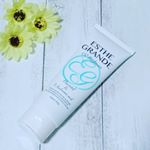 ・@andshim_official.エステグランデ CCブライトナー.気になる肌色・シミ・毛穴をカバーし、ひと塗りした瞬間に自然な明るい白肌になれる全身用CCクリーム。.&hellip;のInstagram画像