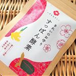 きれいのお守り【すっぽん酵素】飲んでいますよ＾＾＊ すっぽんの良質なアミノ酸に加え、黒酢に酵素と女性にうれしい栄養素をたっぷり配合♪1日2～4粒を夜寝る前に飲んでいます！粒が大きくない&hellip;のInstagram画像