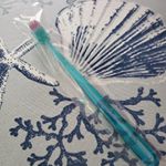 機能性歯ブラシ&times;ファッション#KAKUMO（#カクモウ ）モニターしました。ハンドルにクリアな素材を使用し、ファッション指向を意識したカラーリングを採用#高密度な毛束 、#薄いヘッ&hellip;のInstagram画像