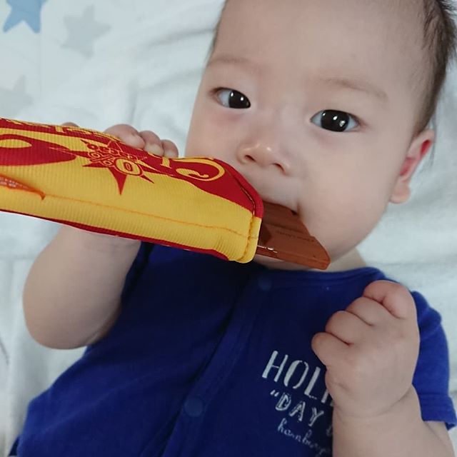 口コミ投稿：★モニター募集参加★.赤ちゃん製品で有名な会社✨コンビさんのチョコはがため.ビビット…