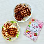 息子のリクエストでワッフルを大量生産しました..笑そして、夜は地元の花火大会今週末はお祭り...夏は誘惑が多い😭😭 普通に食べてたら確実に太る！！！！ でも、私はこれで！！！罪悪感ゼロ&hellip;のInstagram画像