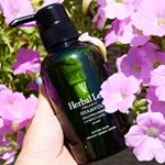 &bull;*&uml;*&bull;.&cedil;&cedil;☆*･ﾟ@utukcia 様の 2019年新発売のワンランク上のオーガニックシャンプー🛀🏻 を愛用させて頂きました♡🌿🌿🌿🌿🌿🌿🌿🌿🌿オーガニック🌱🌱独特の、ハーブ&hellip;のInstagram画像