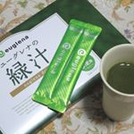 株式会社ユーグレナさんの「ユーグレナの緑汁」を試してみました♪見た目は濃い緑色で青汁そのものといった感じですが、青汁によくあるような青くささや苦みがなくほんのり甘みがあってグリーンティーみたいで飲&hellip;のInstagram画像