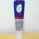 ..すっぴんイズム エッセンス ローション✨...さらっとしたテクスチャーだけど.すっと肌に浸透してる感じが伝わる🙆&zwj;♀️..べたつかないのにしっかり保湿はされているの&hellip;のInstagram画像