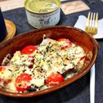時々作る鯖とトマトのチーズ焼き♬︎久しぶりに作ったけどやっぱり美味しいーっ🥰鯖はモンマルシェさんのさば缶(水煮)を使用しました🤗︎.このさば缶、良質な1尾400gの大ぶりのさばのみを使&hellip;のInstagram画像