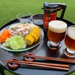 ..⁑＊＊＊よるごはん＊＊＊..水遊びに疲れて爆睡の息子が朝まで起きそうにないので、笑今夜は久しぶりに２人ごはんでした(^^)6時だとまだ明るいから照明要らず😊&hellip;のInstagram画像