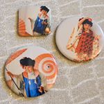 みんなのバッジ📛というアプリでオリジナルバッジやマグネットが簡単に作れちゃう💛今の時代は凄いですね〜☺️．．今回は @ringonohoppestudio さんで撮って頂いた七&hellip;のInstagram画像