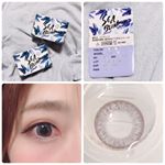 ♤山中美智子さんプロデュースのカラコンSEA BLINK（1ヶ月）DIA:14.2mmカラー➠ マーメイドキレイなブルーグレー✨フチのブラウンがさりげなくくっきりさせて&hellip;のInstagram画像