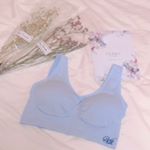 ☺︎..またまたHRC様からナイトブラ頂きました🌈🌈今1番売れていて楽天でも1位に輝いたViageビューティーアップナイトブラ✨..5色展開でシンプルデザインです！&hellip;のInstagram画像