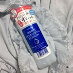 ピュアヴィヴィ　ホワイトクレンジングローションを試して見ました。 パッケージは感動しました、パンプできるように使い方は最高と思いました。香り特になくてメイク落とす力も良い。コストパー的にも素晴らしいと&hellip;のInstagram画像